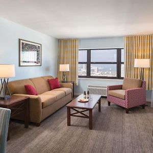 Skyline One-Bedroom Suite